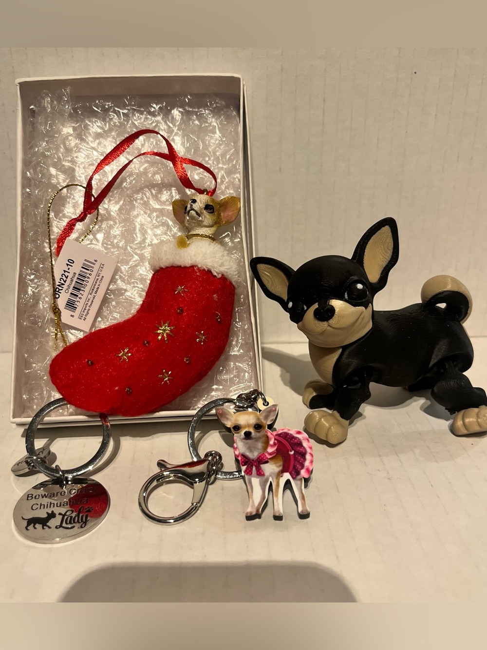 A great gift bundle for any Chihuahua lover or Chihuahua owner!